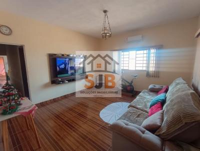 Casa para Venda, em S�o Joaquim da Barra, bairro JO�O MATARAIA, 3 dormit�rios, 1 banheiro, 2 vagas