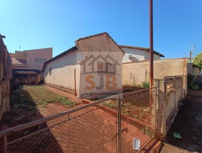 Casa para Venda, em S�o Joaquim da Barra, bairro LAPA, 2 dormit�rios, 1 banheiro, 3 vagas